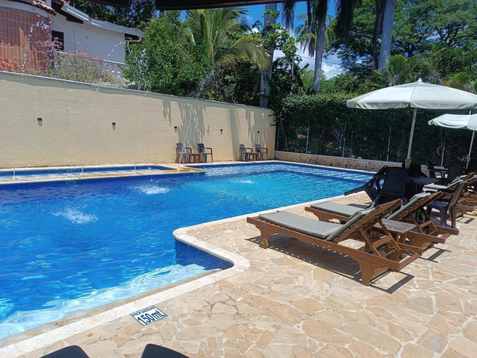 Hotel Y Restaurante Bienmesabe Santa Fe de Antioquia Zewnętrze zdjęcie