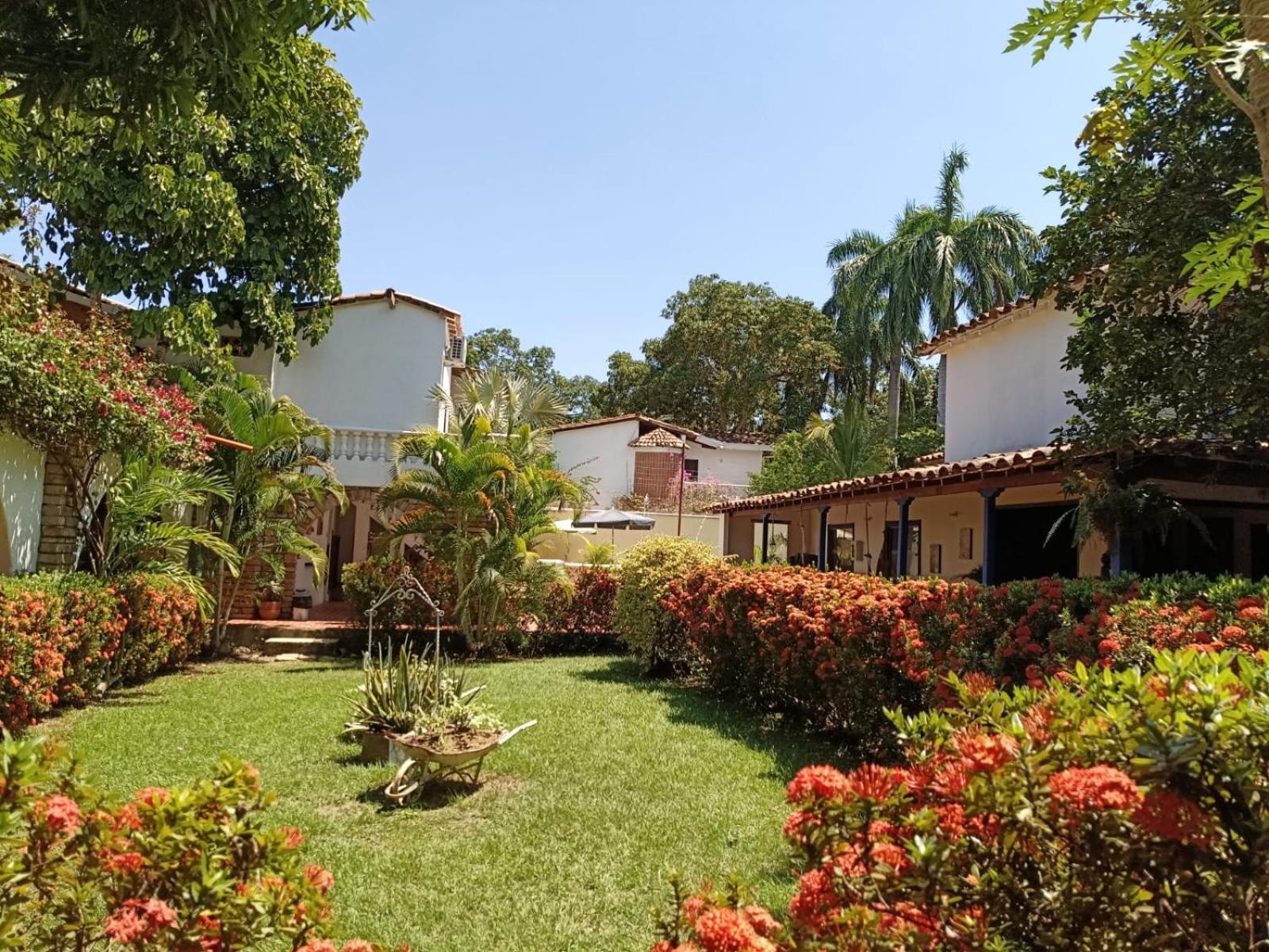 Hotel Y Restaurante Bienmesabe Santa Fe de Antioquia Zewnętrze zdjęcie