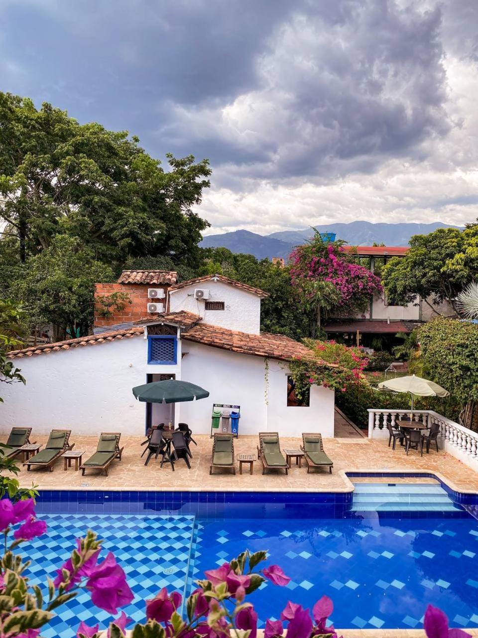 Hotel Y Restaurante Bienmesabe Santa Fe de Antioquia Zewnętrze zdjęcie