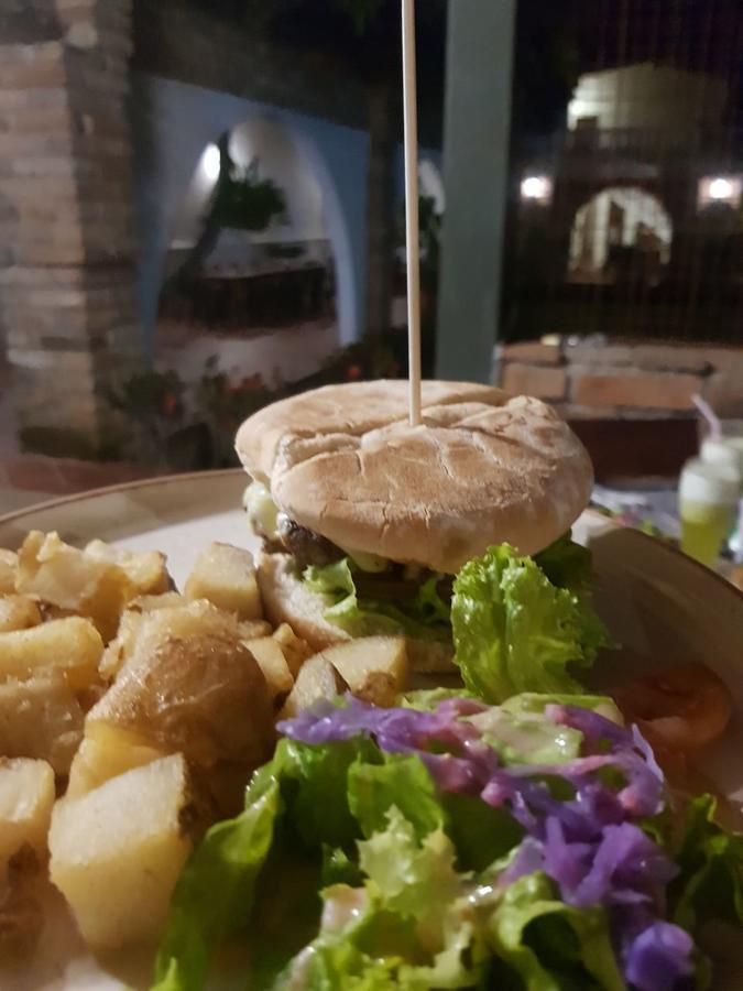 Hotel Y Restaurante Bienmesabe Santa Fe de Antioquia Zewnętrze zdjęcie