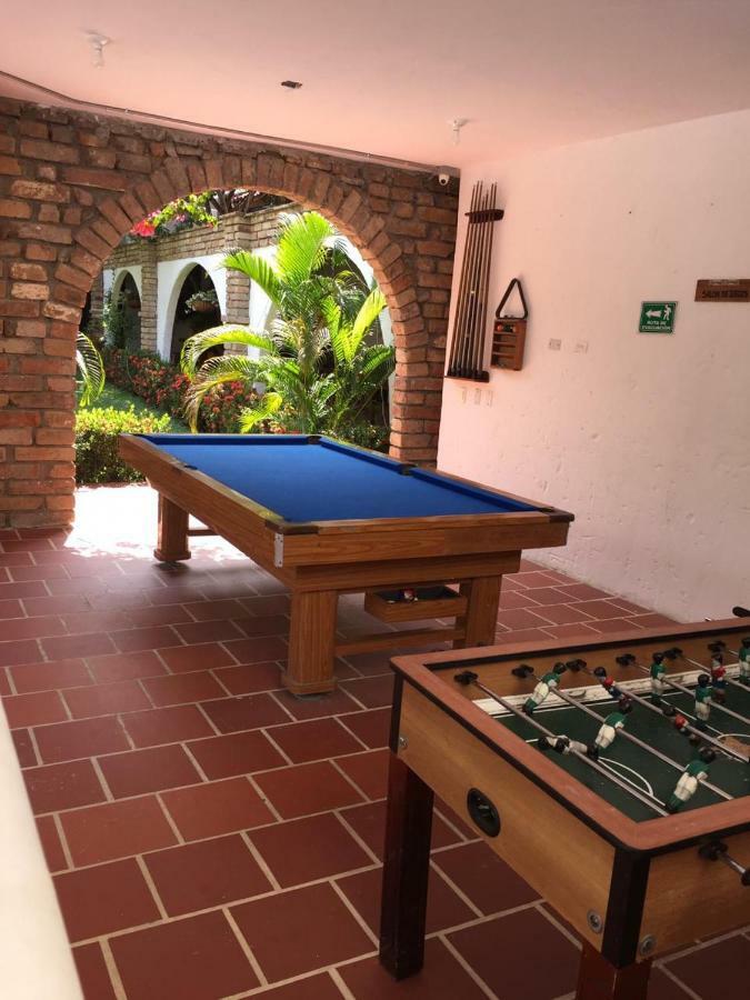 Hotel Y Restaurante Bienmesabe Santa Fe de Antioquia Zewnętrze zdjęcie